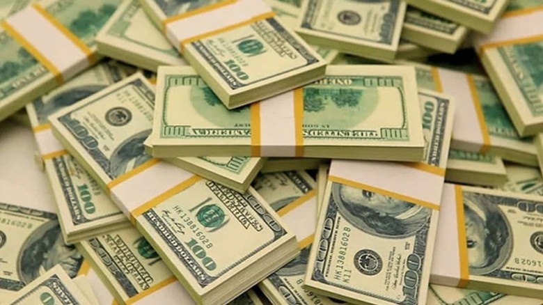 রেকর্ড ৩৩ বিলিয়ন ডলার রেমিট্যান্স এসেছে ২০২৫ সালে